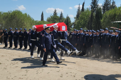 Astsubay öğrencisi Yunus Kamalı Bursa'da son yolculuğuna uğurlandı