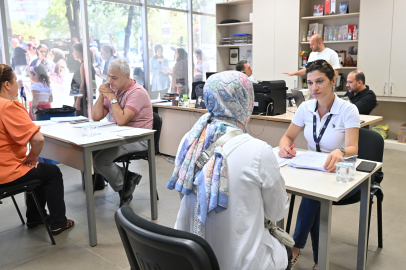 Bursa’da güçlü istihdam adımı: 700’den fazla aday iş görüşmesine katıldı