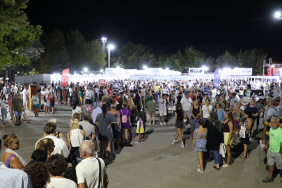 7. Edremit Kitap Fuarı edebiyat ve sanat severleri ağırladı