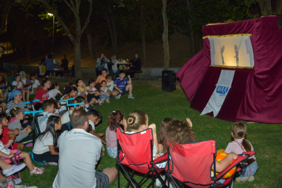 Karagöz’ün doğduğu şehirde renkli buluşma