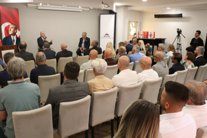 Ümit Özdağ Bursa’da BUMİAD üyeleriyle buluştu