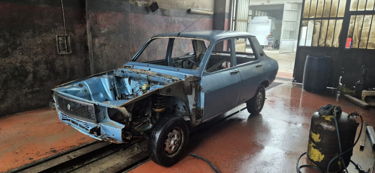 41 yıl sonra ilk otomobiline kavuştu: “Maviş” yeniden hayata döndü-Bursa Hayat Gazetesi-3