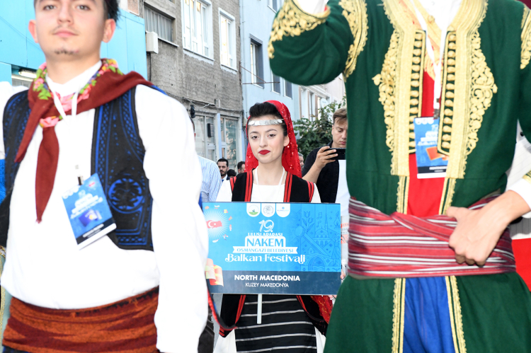 Balkan kültürü Bursa sokaklarında hayat buldu - Bursa Hayat Gazetesi-4