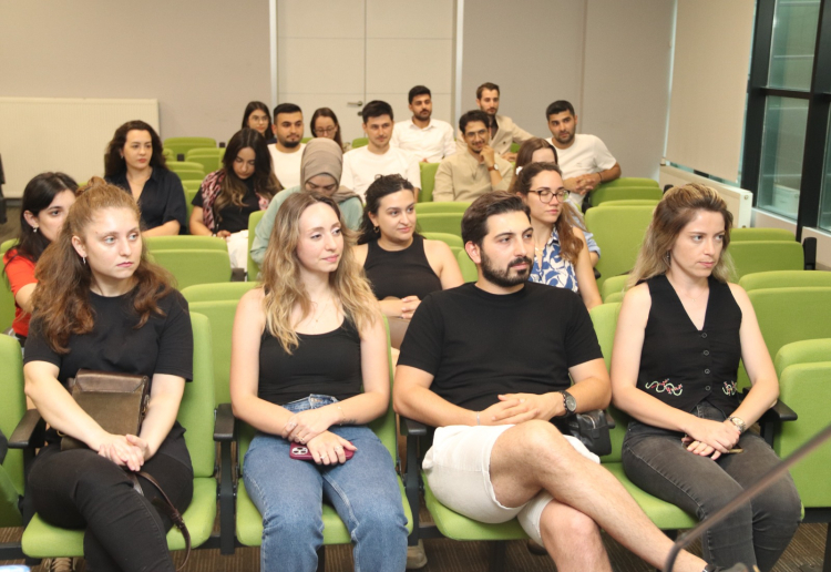 Bursa’da mimarlık ve iç mimarlık arasındaki ince çizgi tartışıldı - Bursa Hayat Gazetesi-2