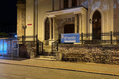 Bursa'da pankartlar merak uyandırdı! "Kim O?" sorusu gündemde