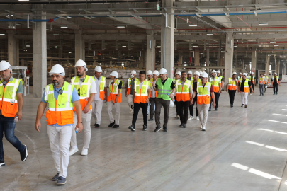 NG Kütahya Seramik sektör profesyonellerine fabrikasını açtı