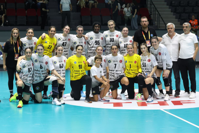 Bursa Büyükşehir Belediyespor, süper kupa finalinde!