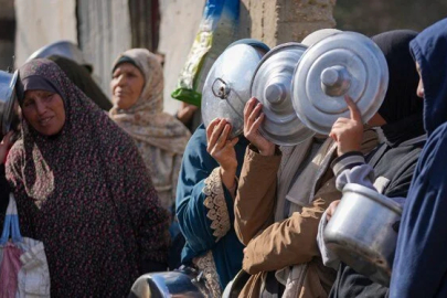 Gazze'de bir gün: "Yüreğim sıkışmış halde dünyaya mesaj gönderiyorum"