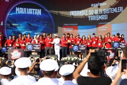 TEKNOFEST Mavi Vatan’da başarılı takımlara ödüller verildi