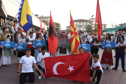 Osmangazi’de Balkan Festivali renkli görüntülere sahne oldu