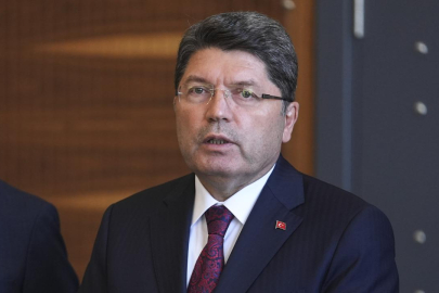 Bakan Tunç’tan Özgür Özel’e sert çıkış: “Yargıyı etkilemeye çalışıyor”