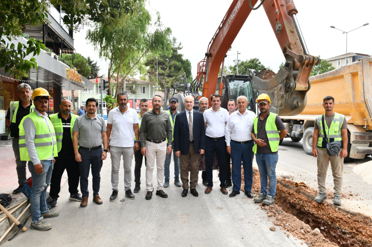 Trafikte yeni düzen! Bursa Caddesi'nde altyapı seferberliği - Bursa Hayat Gazetesi-3