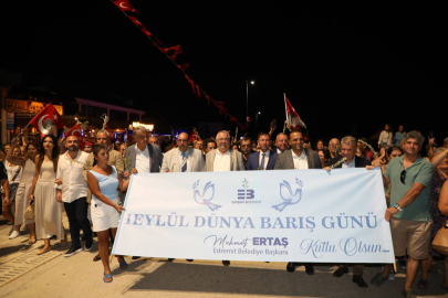 Türk, Yunan ve Bulgar konuklar Edremit’te barış için buluştu