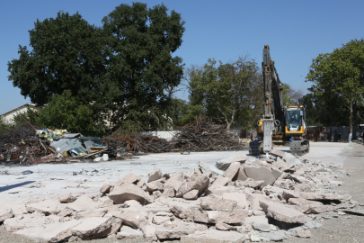 Alaaddinbey’de temelden kaçak yapı mücadelesi