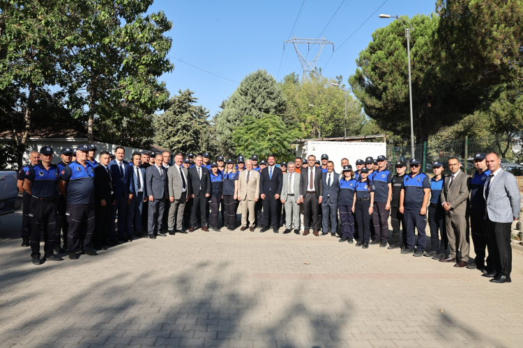 Başkan Şadi Özdemir: “Zabıtalar belediyemizin yüzüdür” - Bursa Hayat Gazetesi-3