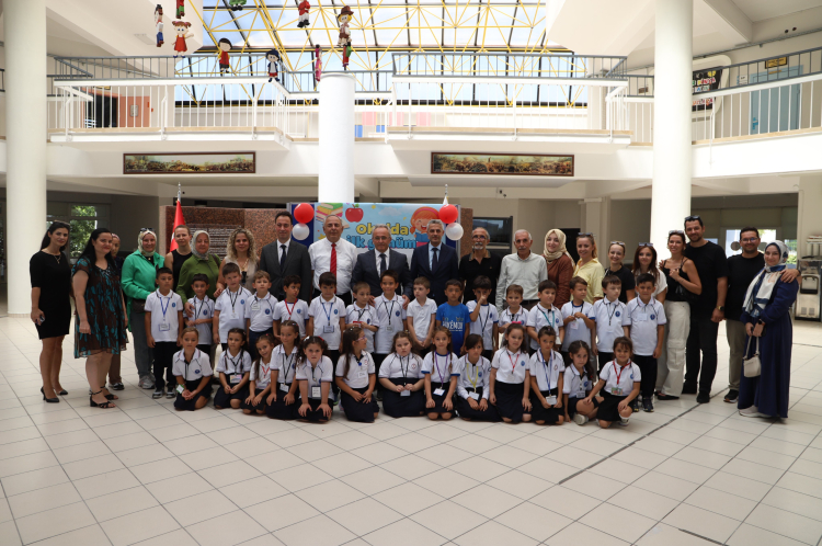 Okul heyecanı başladı! Bursa’da uyum haftasında minikler okulla tanıştı - Bursa Hayat Gazetesi-2