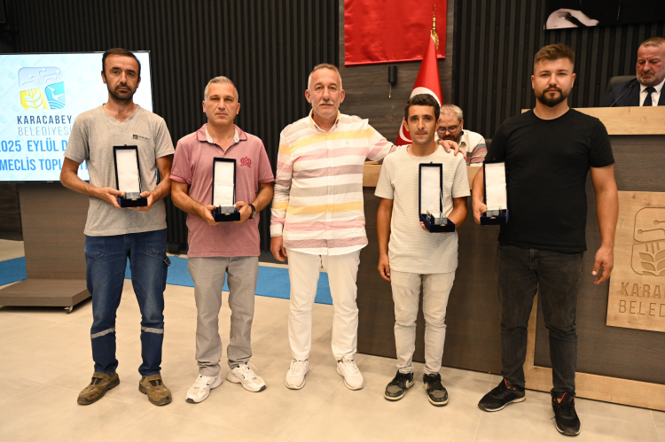 Karacabey Belediye Meclisinde 18 madde karara bağlandı - Bursa Hayat Gazetesi-2