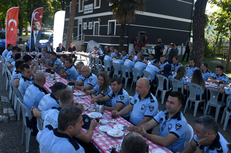 Osmangazi’de Zabıta Haftası kutlaması: Başkan Aydın teşkilatla buluştu - Bursa Hayat Gazetesi-4