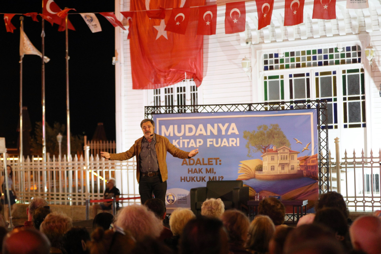 Mudanya Kitap Fuarı farklı bakış açılarını bir araya getirdi - Bursa Hayat Gazetesi-4