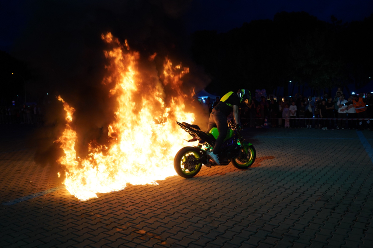 Orhangazi’de GaziFest coşkusu Zeynep Bastık konseriyle zirveye ulaştı - Bursa Hayat Gazetesi-5