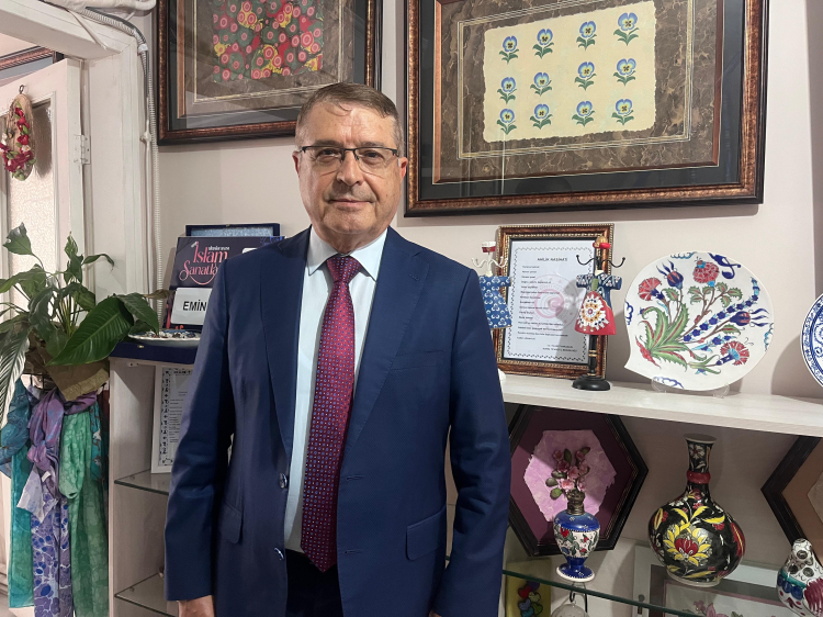 Bursa’da ebru sanatçısı Emine Elmas Türkiye’de yılın ahisi seçildi - Bursa Hayat Gazetesi-3