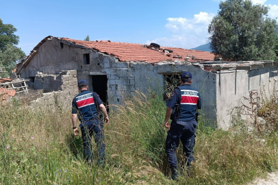 Bursa'da jandarma denetimlerinde 11 aranan şahıs yakalandı
