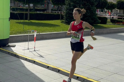 İnegöllü sporcular Bulgaristan’dan madalyalarla döndü