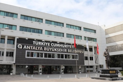 Antalya Büyükşehir Belediyesi’ne yeni rüşvet operasyonu