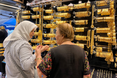 Altın fiyatları uçtu! Takıda replika ve kiralama dönemi