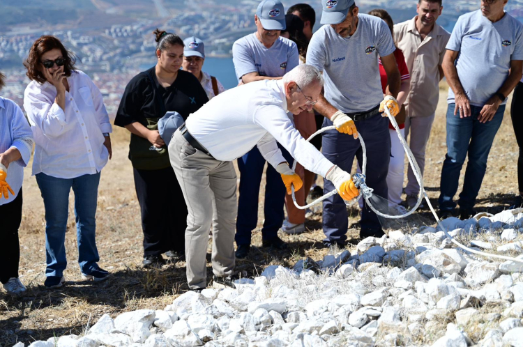 Gemlik’te dünyanın en büyük Atatürk imzası yenilendi-bursa hayat 3