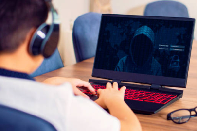 Çocukların kimliği tehlike altında!