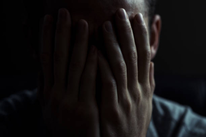 Gençlerde intihar oranları ikiye katlandı