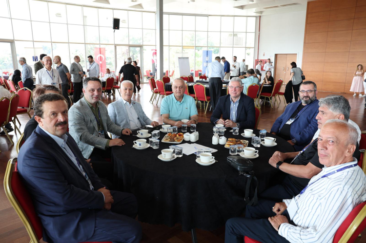 Bursa’nın geleceği için ortak akıl çalıştayı - Bursa Hayat Gazetesi-3