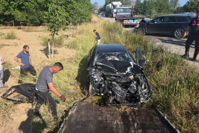 Orhangazi’de kafa kafaya çarpışma: 4 yaralı!