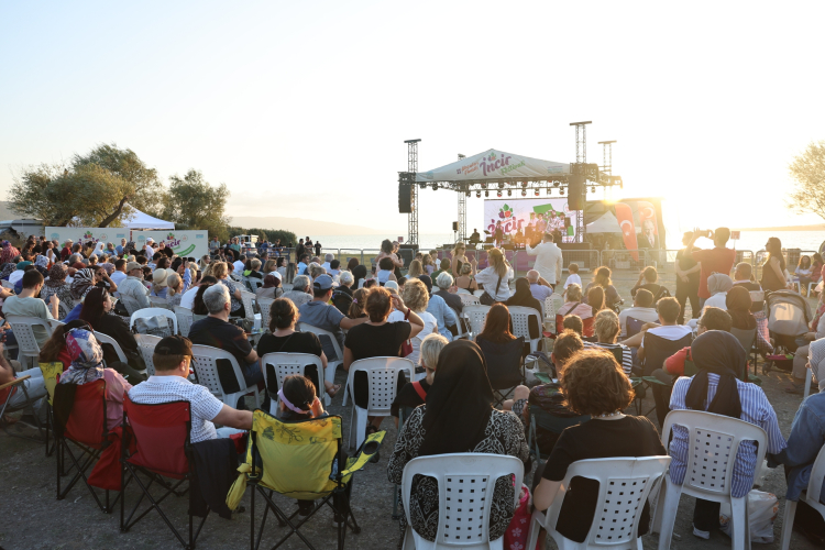 Bursa Siyah İnciri Nilüfer Akçalar’da lezzet ve kültürle tanıtıldı - Bursa Hayat Gazetesi-2