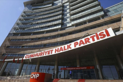 CHP kurultay iptali davası ertelendi