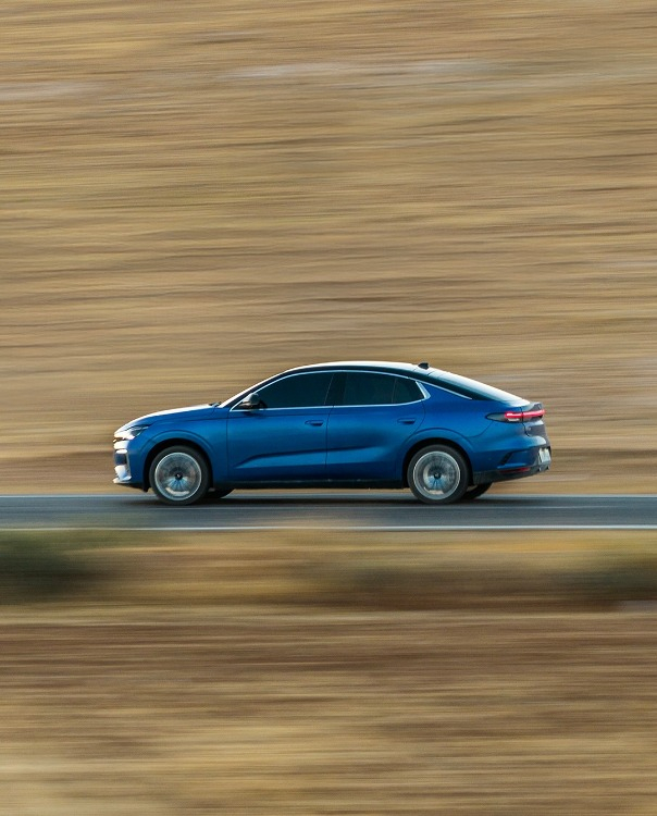 Üç Farklı Teknik Versiyon Ve İki Donanım Paketiyle Sunuluyor