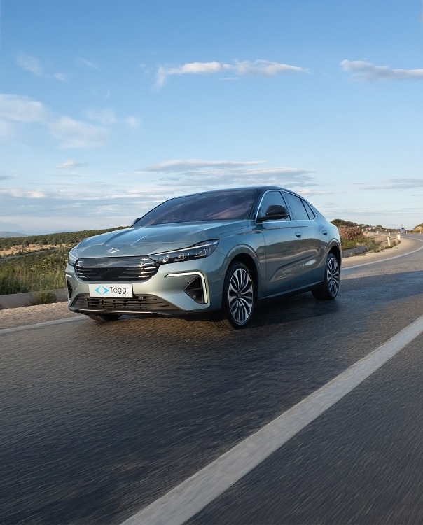 Tasarımda Şıklık, Performansta Güç