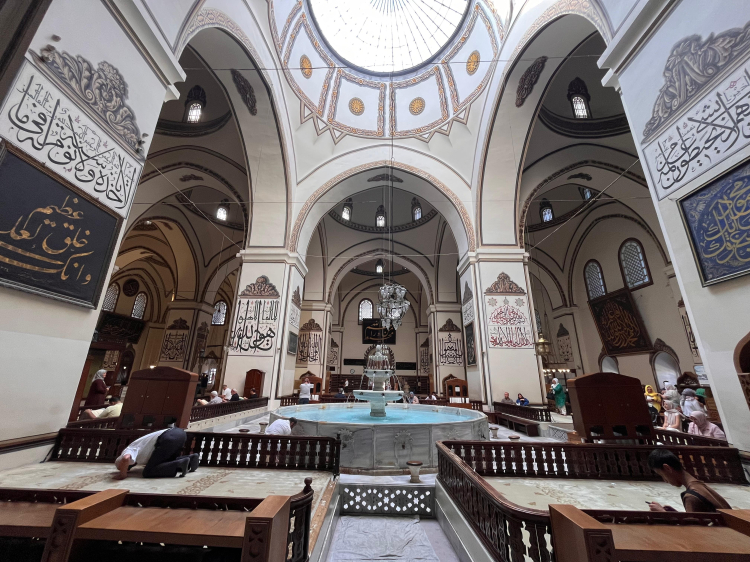 Bursa Ulu Camii’deki “Dört Vav” sırrı - Bursa Hayat Gazetesi-6