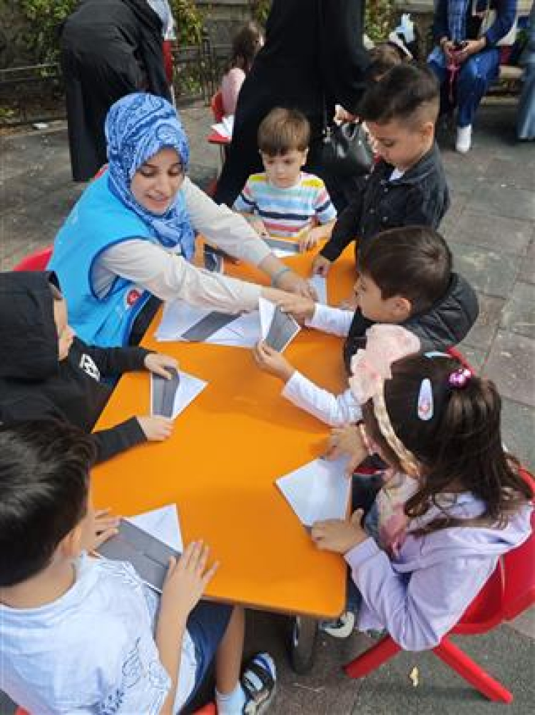 Bursa Gemlik’te çocuklardan Gazze’ye umut dolu mesajlar - Bursa Hayat Gazetesi-4