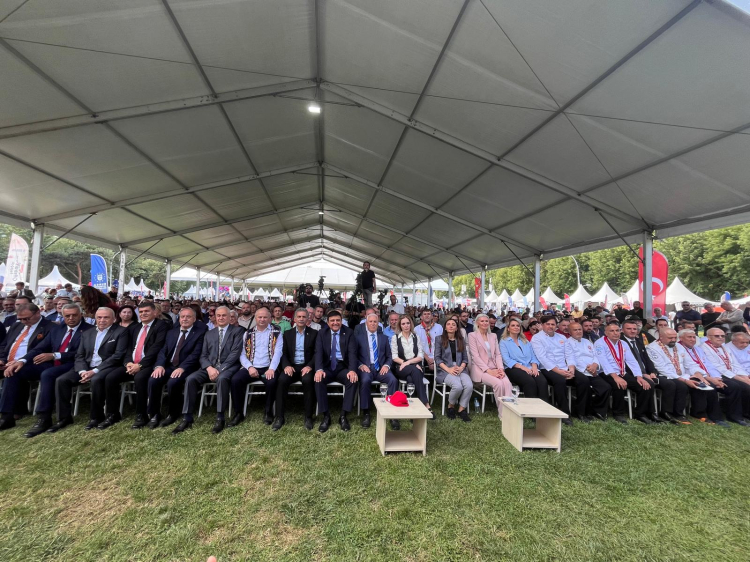 Bursa’da Merinos Parkı üç gün boyunca lezzetle dolacak - Bursa Hayat Gazetesi-2