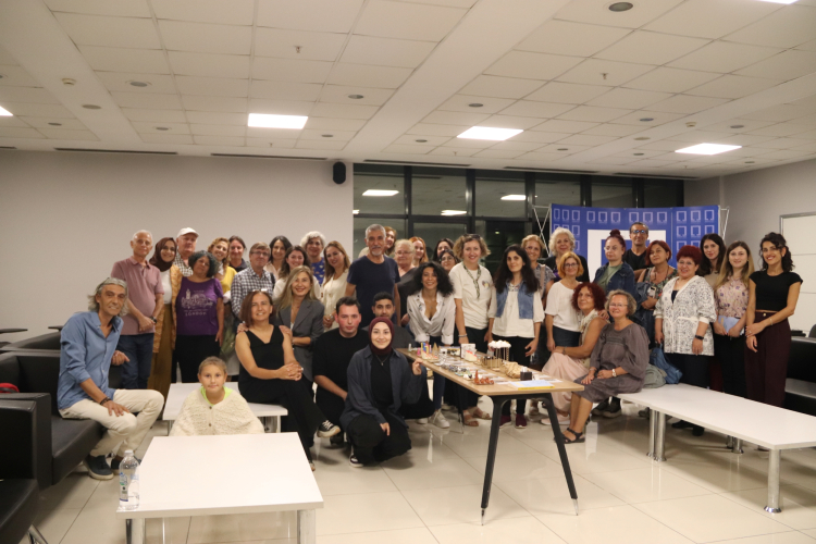 Edebiyat ve mimarlık “Görünmez Kentler”de buluştu - Bursa Hayat Gazetesi-3