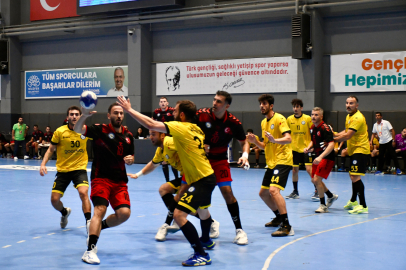 Nilüfer Belediyespor Erkek Hentbol Takımından net galibiyet