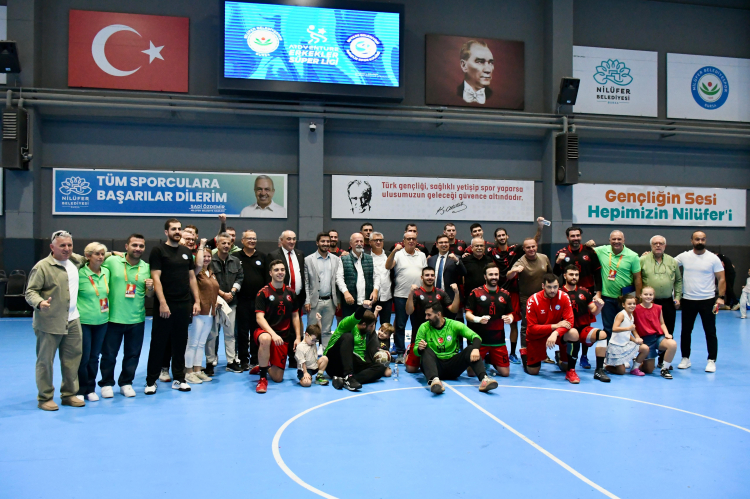 Nilüfer Belediyespor Erkek Hentbol Takımından net galibiyet - Bursa Hayat Gazetesi-3