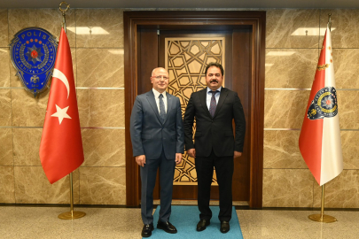 Davut Gürkan’dan Bursa İl Emniyet Müdürü Kadir Gökçe’ye hayırlı olsun ziyareti