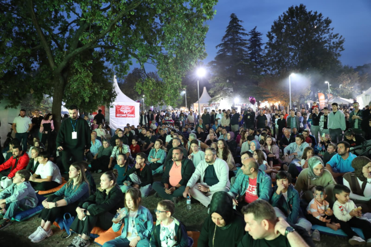 Bursa'da 3 gün süren lezzet buluşması: Gastronomi Festivali binlerce kişiyi ağırladı - Bursa Hayat Gazetesi-7