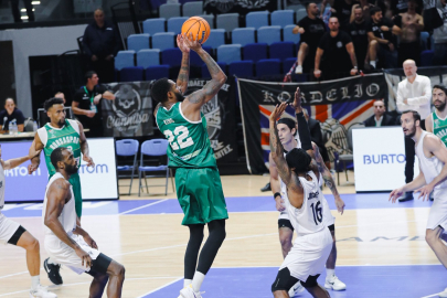 Bursaspor Anadolu Efes’i ağırlıyor! İlk iç saha maçı biletleri satışta!