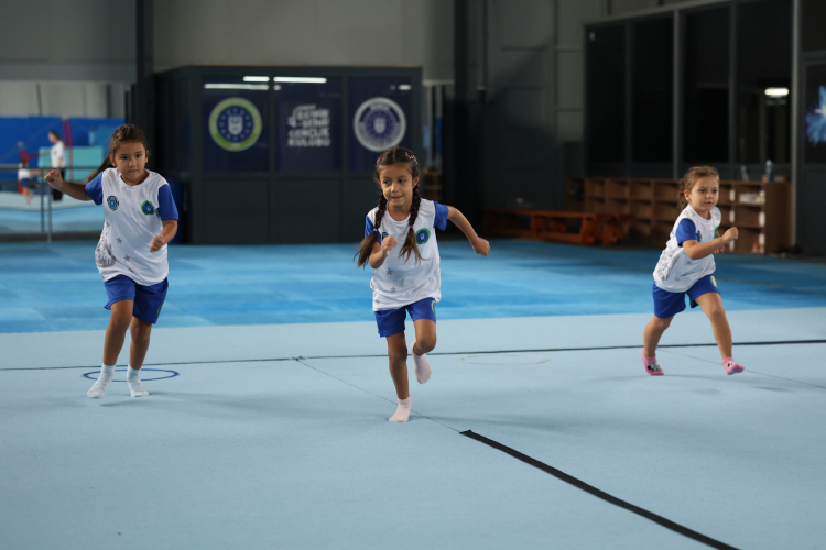 Bursa Büyükşehir Belediyesi’nden çocuklara sporla dolu bir kış -Bursa Hayat-2