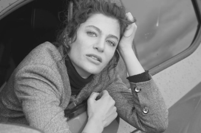 Berrak Tüzünataç’tan Güllü’nün çocuklarına destek!