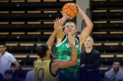 Bursaspor Basketbol, Hapoel Holon’a direndi ama kaybetti